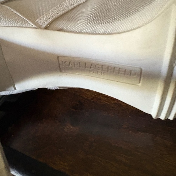 NEW- Karl Lagerfeld Elegant White Heeled Sandals with Crystal Embellishments - Picture 9 of 11